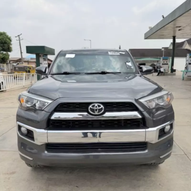 Toyota 4-Runner   - 2014