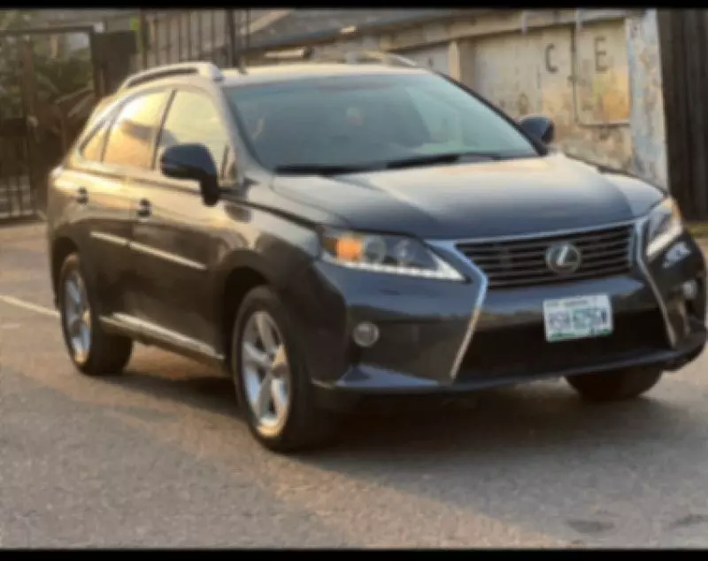 Lexus RX   - 2010