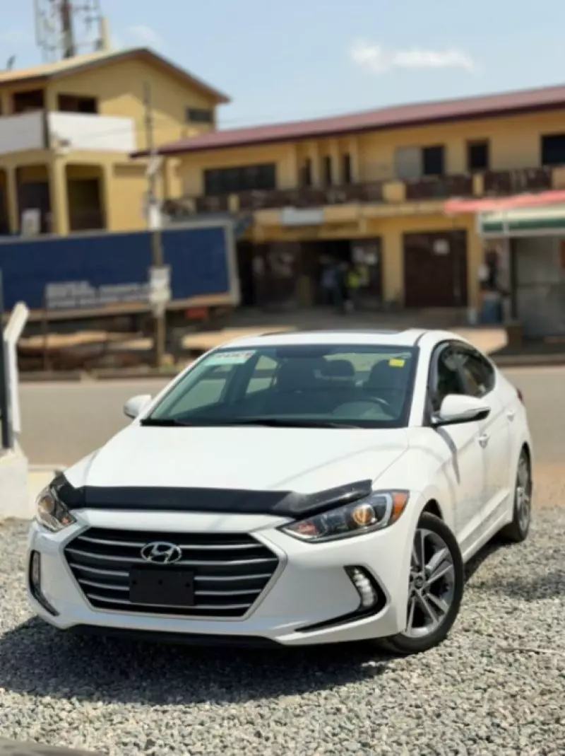 Hyundai Elantra - 2017
