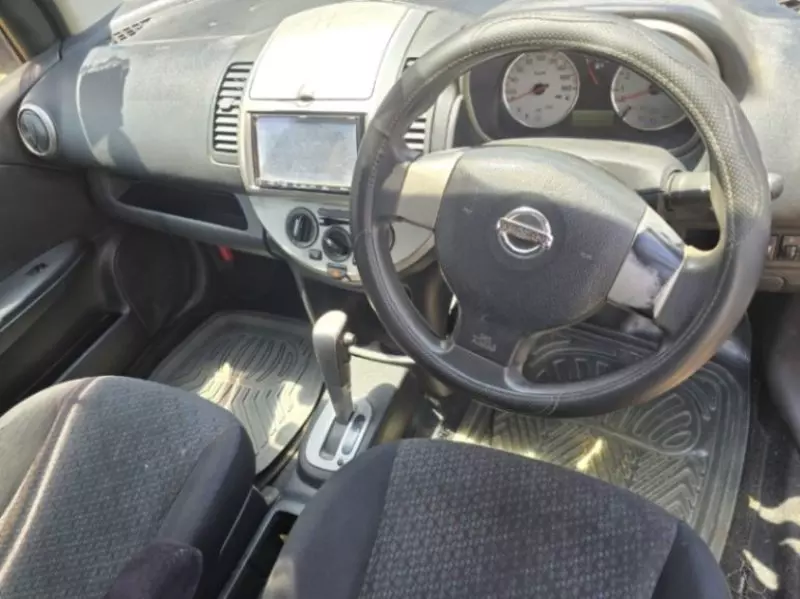 Nissan Note   - 2011