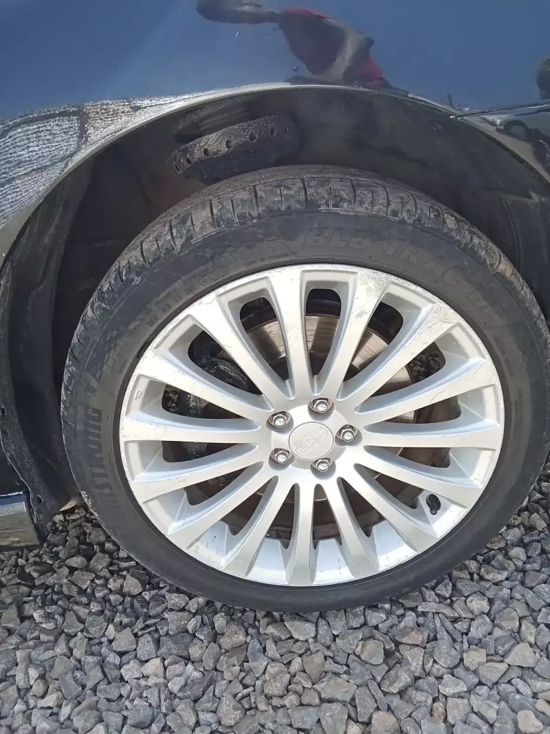 Subaru Legacy   - 2011