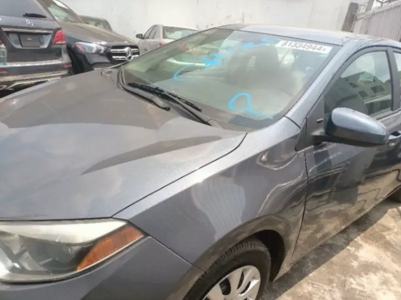 Toyota Corolla   - 2014