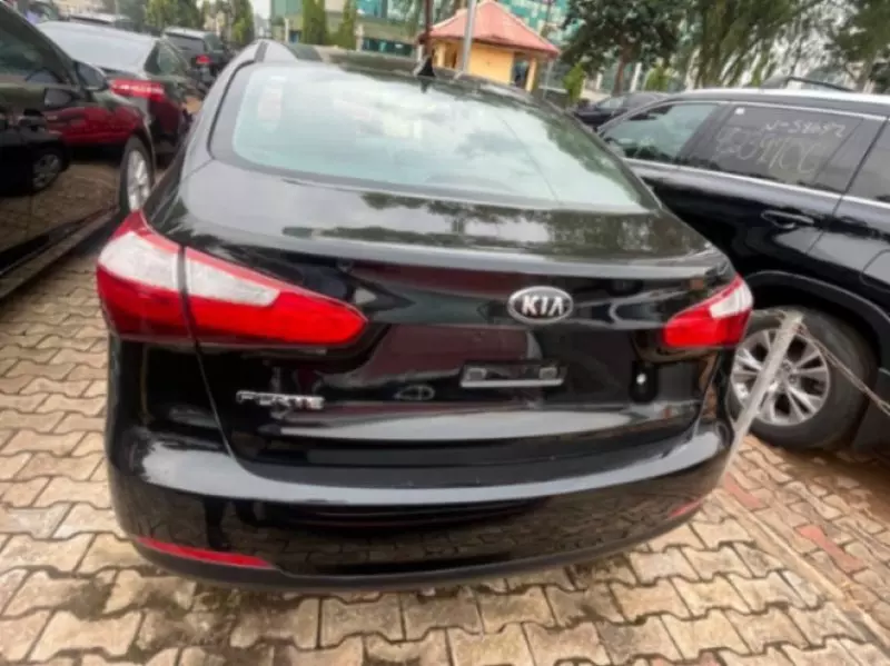 KIA Forte   - 2014