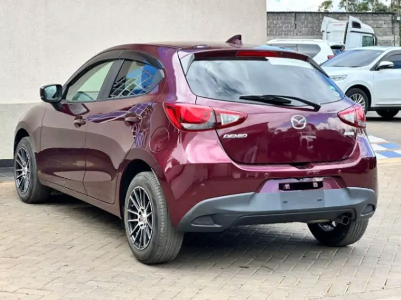 Mazda Demio    - 2018
