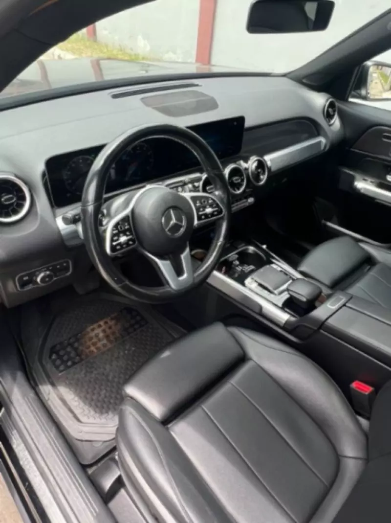 Mercedes-Benz GLB-Class   - 2020