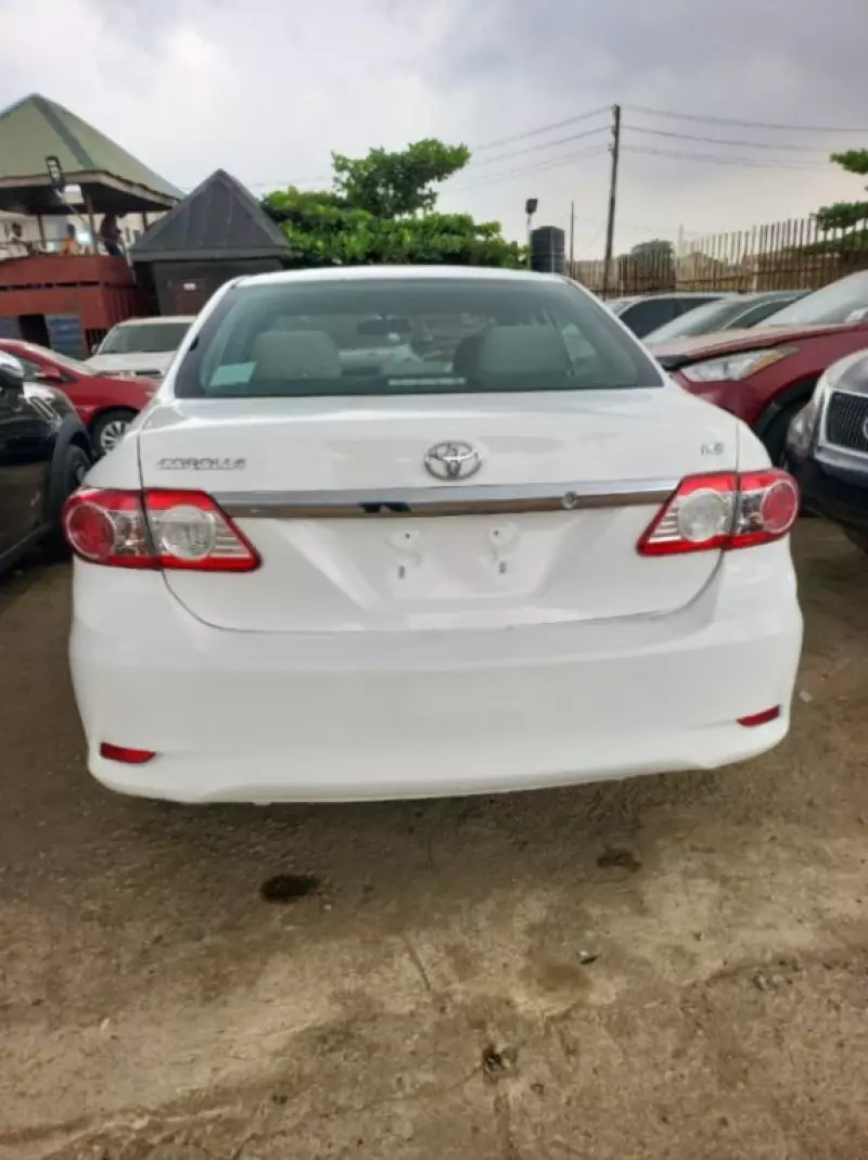 Toyota Corolla   - 2013