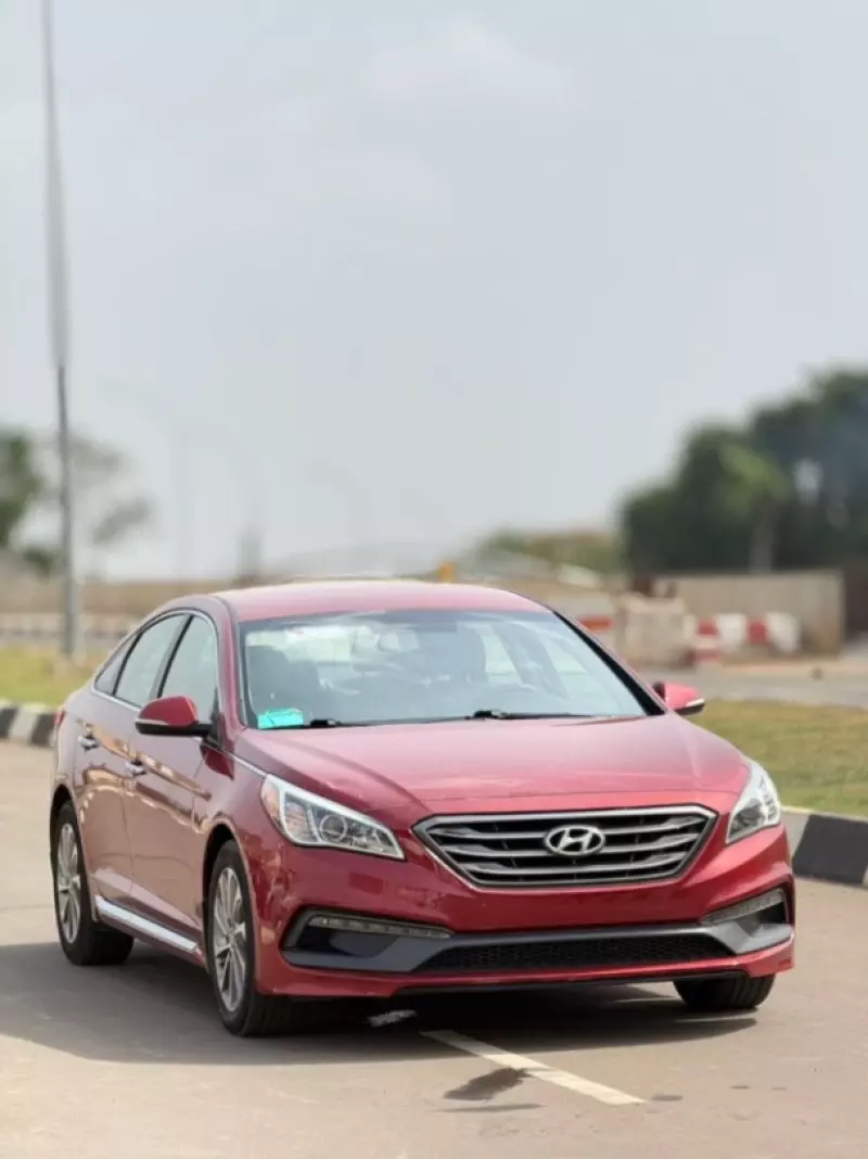 Hyundai Sonata - 2015