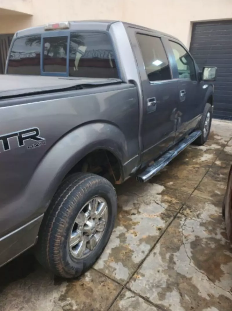 Ford F 150   - 2010