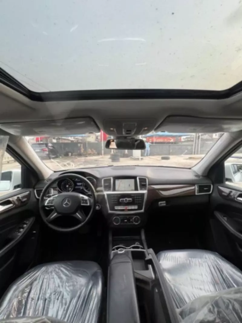 Mercedes-Benz ML 350   - 2014