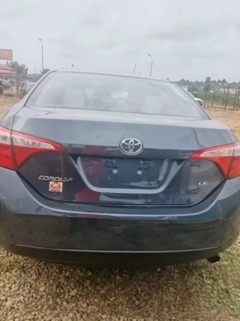TOYOTA Corolla   - 2014