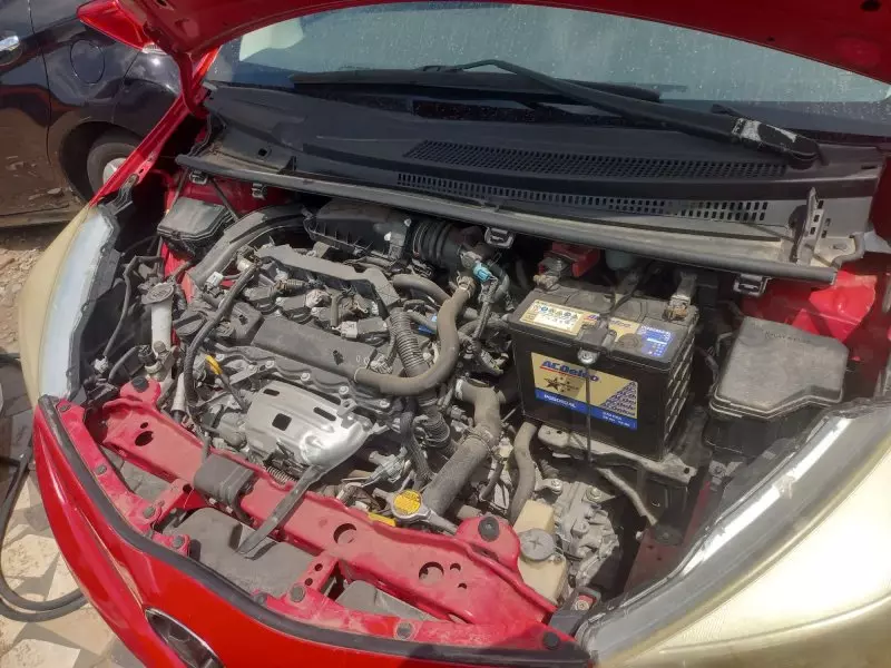 Toyota Vitz   - 2014