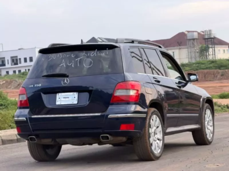 Mercedes-Benz GLK 350 - 2012