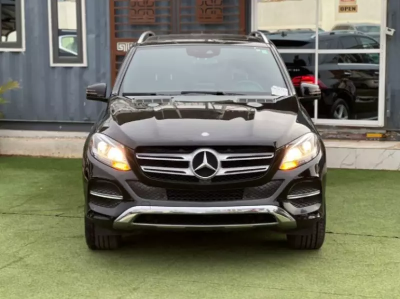 Mercedes-Benz GLE 350   - 2016