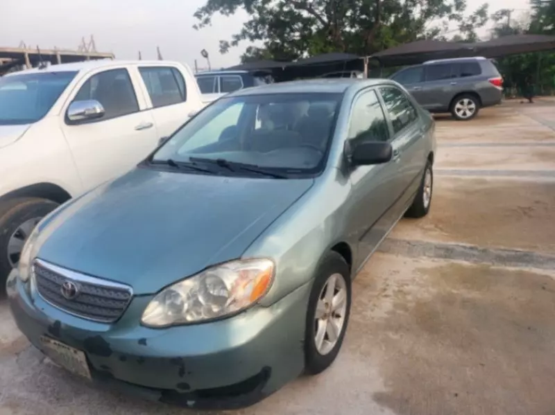 Toyota Corolla   - 2006