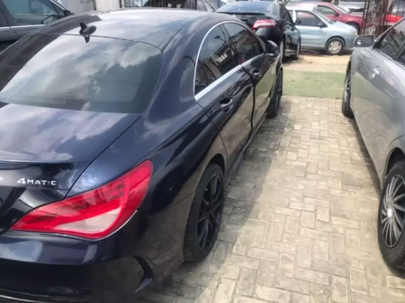 Mercedes-Benz cla class   - 2017