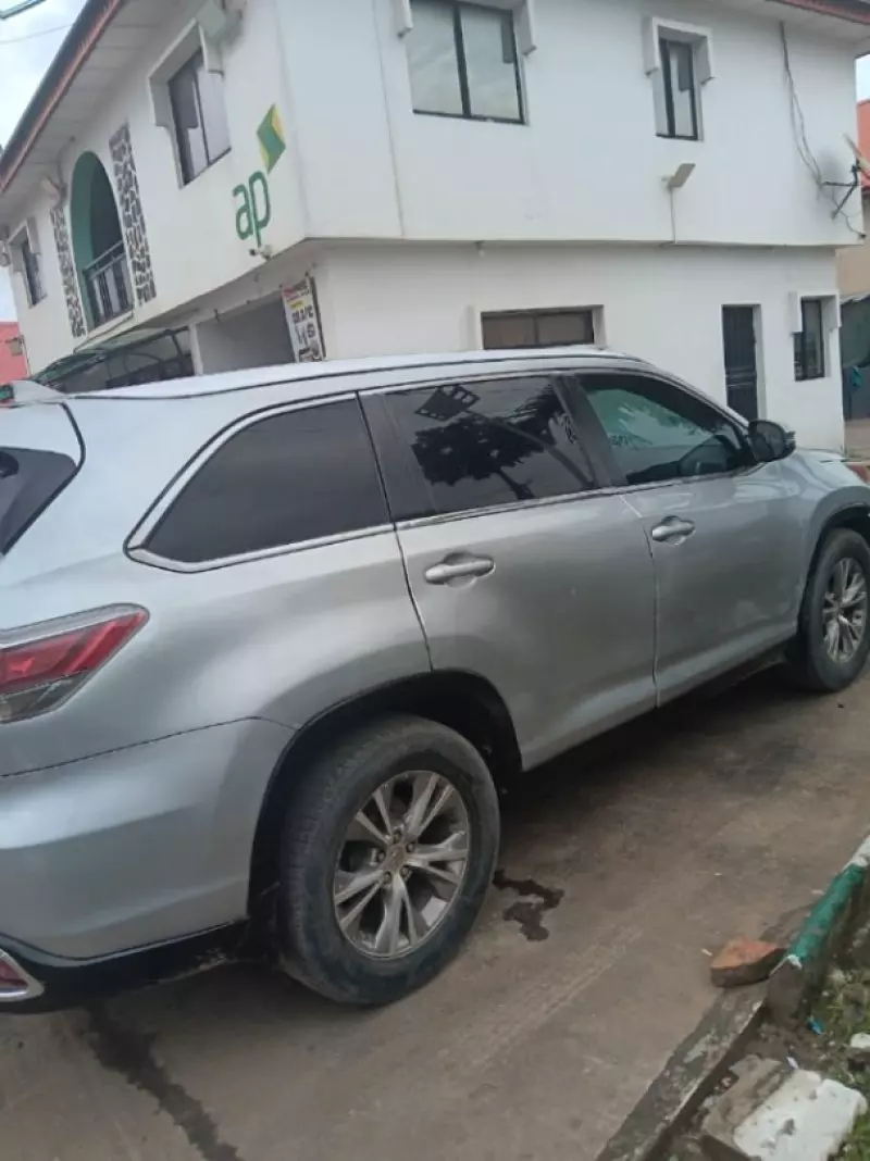 TOYOTA Camry - 2008