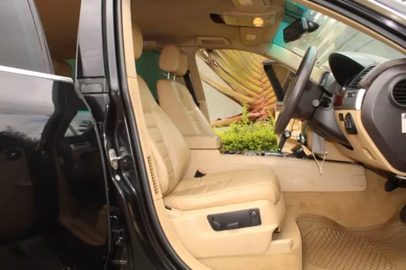 Volkswagen Touareg   - 2008