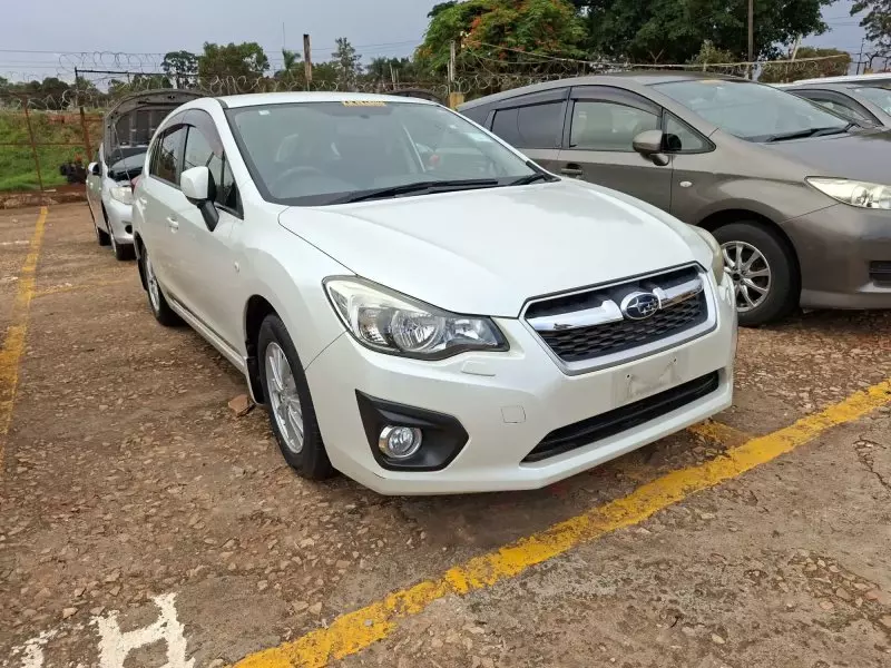 Subaru Impreza   - 2012