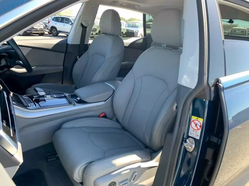 Audi Q8   - 2019