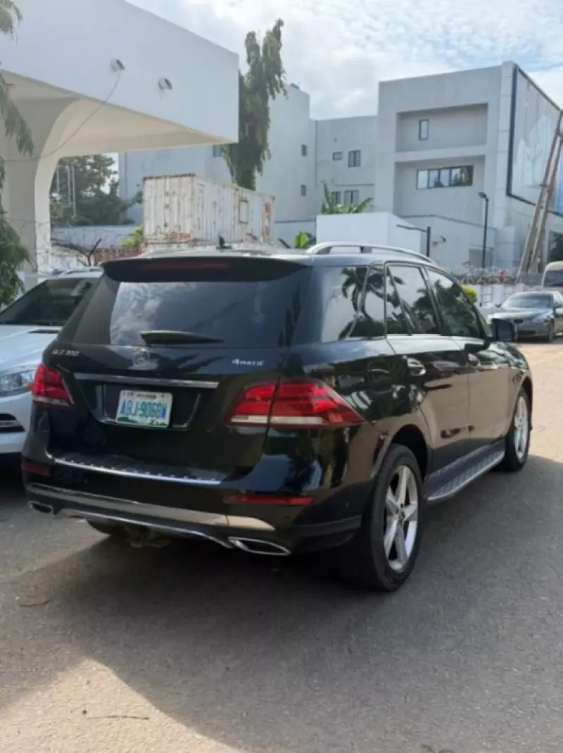 Mercedes-Benz GLE 350 - 2018