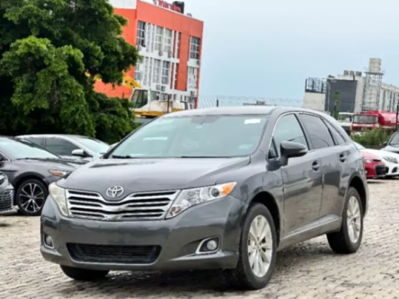 TOYOTA Venza   - 2014
