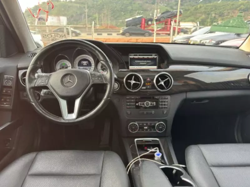 Mercedes-Benz GLK 300   - 2015