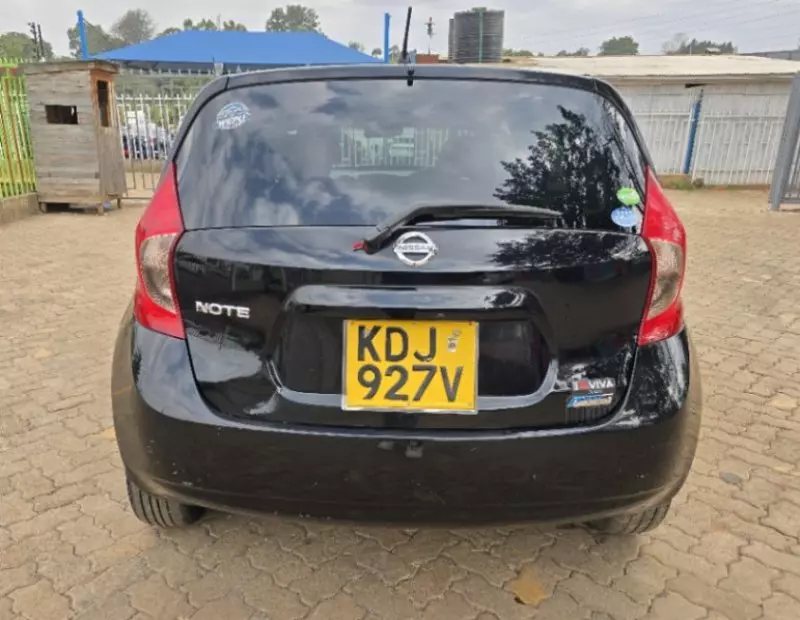 Nissan Note   - 2015