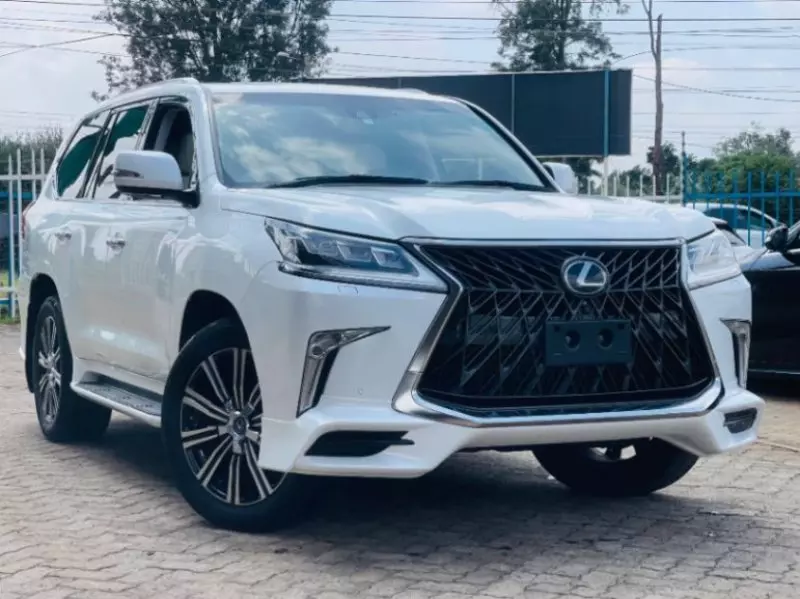 Lexus LX 570   - 2018