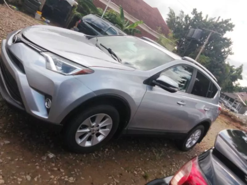 TOYOTA RAV4   - 2017