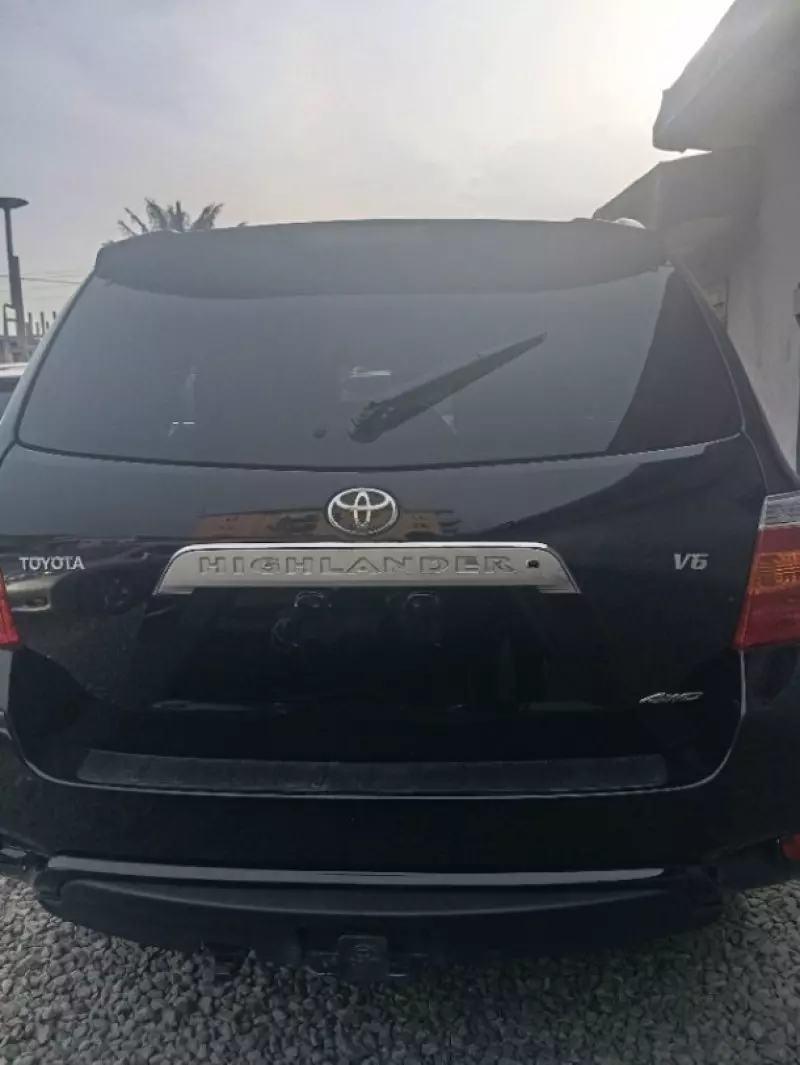 Toyota Highlander   - 2008
