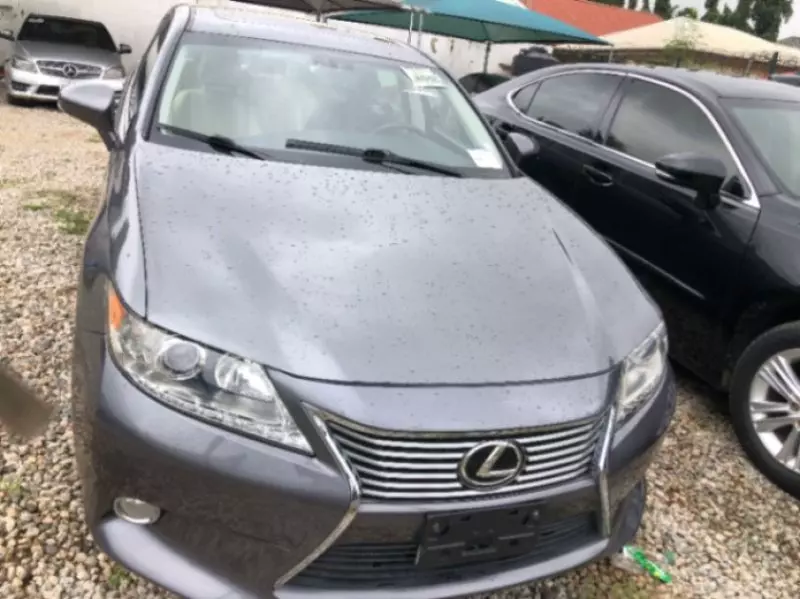 Lexus ES 350   - 2014
