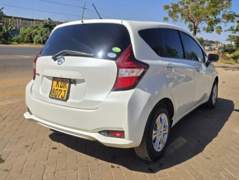 Nissan Note   - 2017