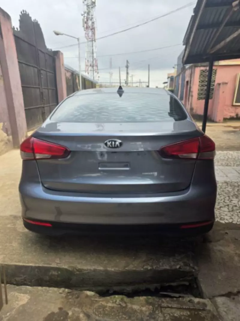 KIA Forte - 2017