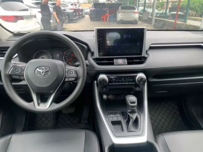 TOYOTA RAV 4   - 2021