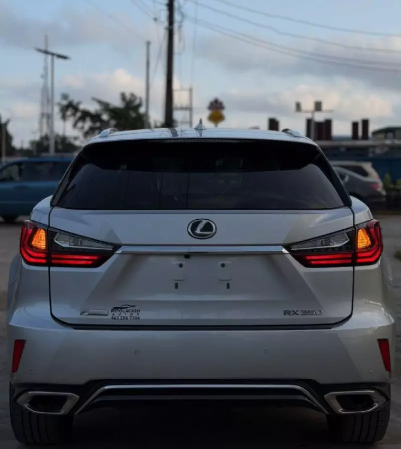 Lexus RX   - 2016