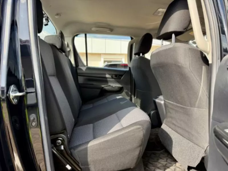 Toyota Hilux   - 2018