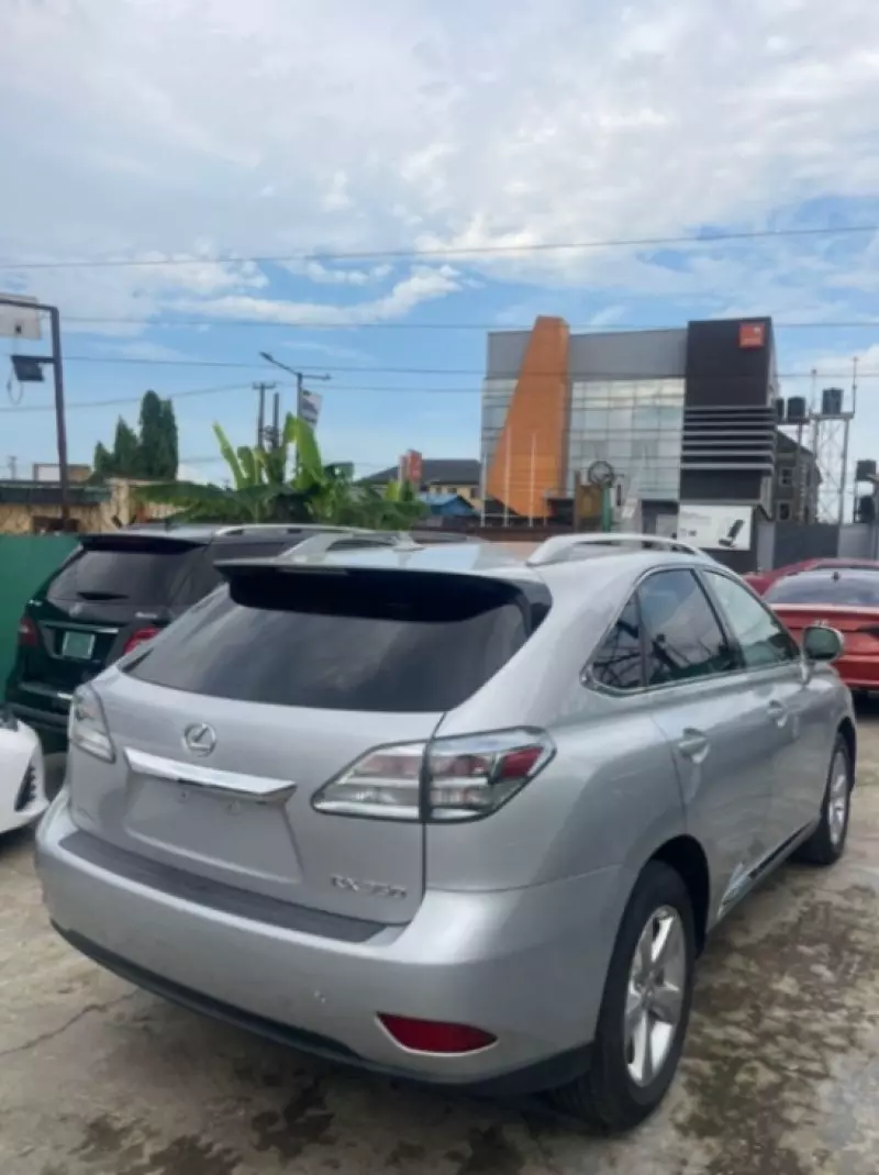 Lexus RX 350H   - 2012