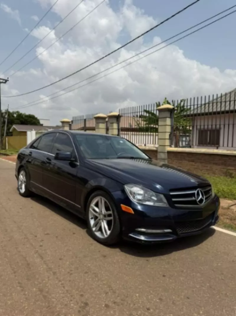 Mercedes-Benz C 300 - 2014