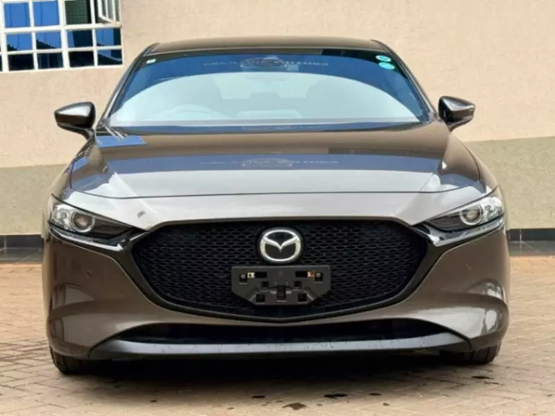 Mazda 3   - 2020