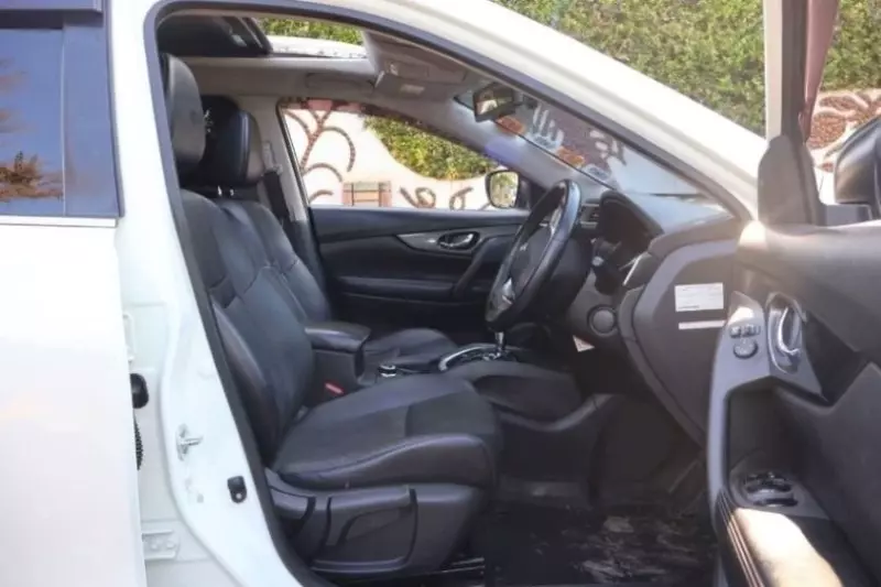 Nissan X-Trail   - 2016