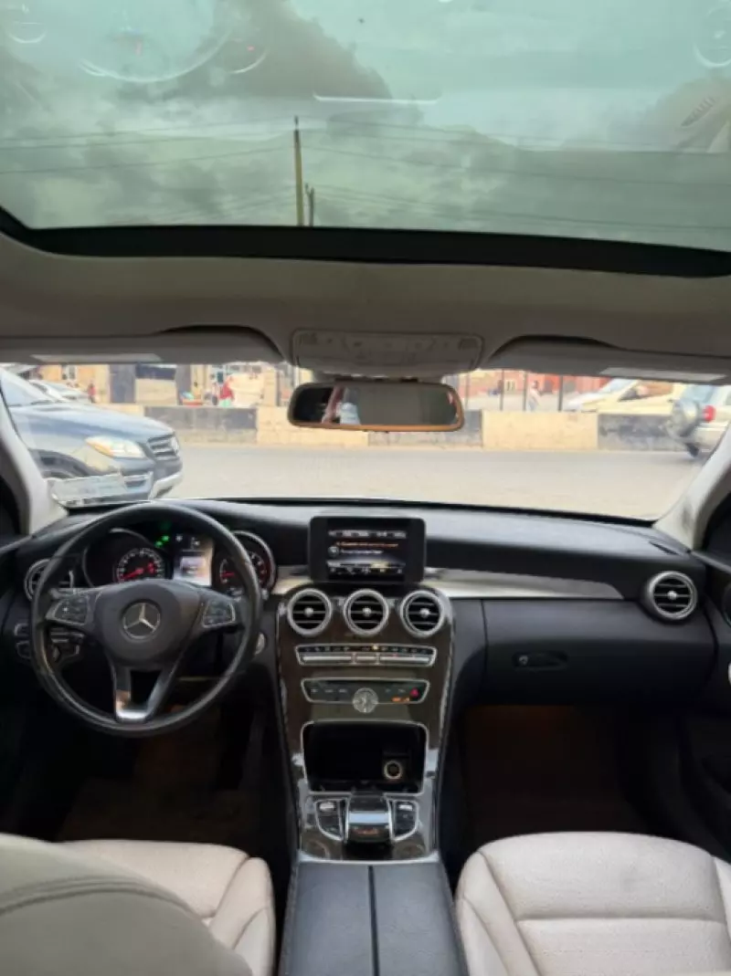 Mercedes-Benz C 300   - 2016