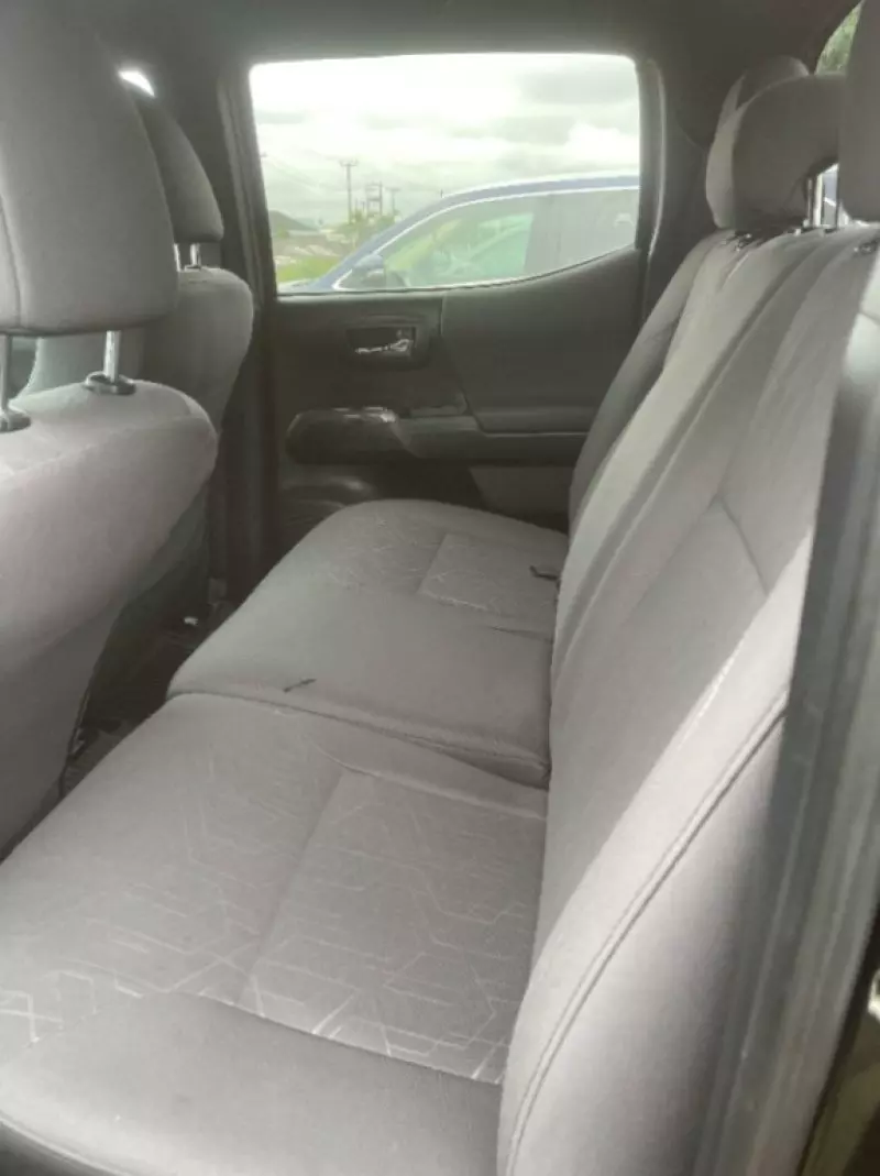 Toyota Tacoma   - 2018