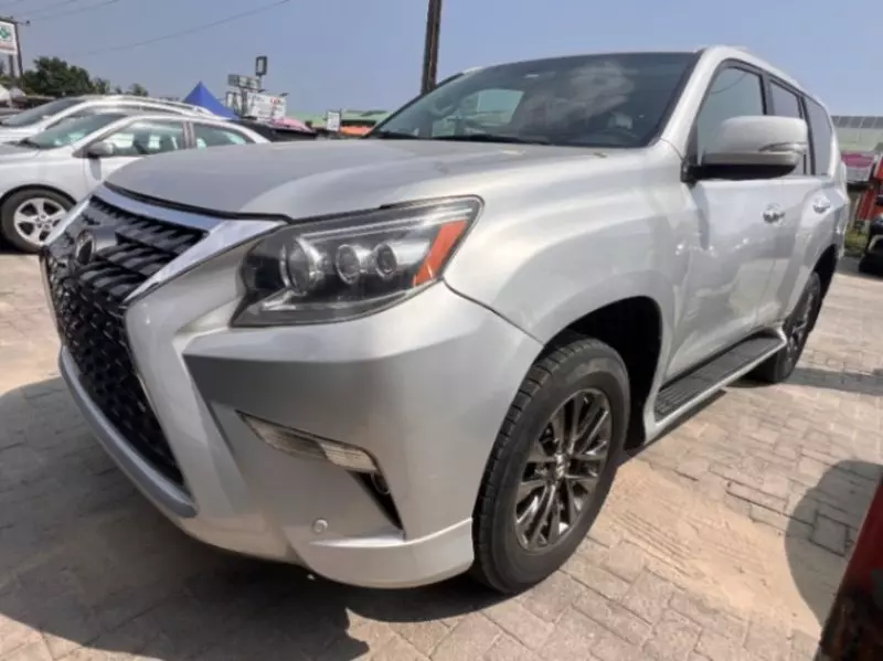 Lexus GX 460   - 2010