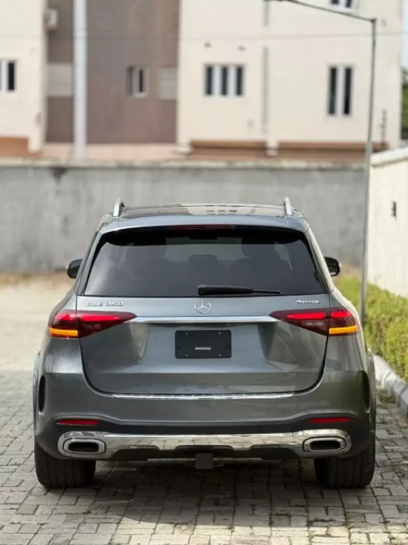 Mercedes-Benz GLE-Class   - 2025