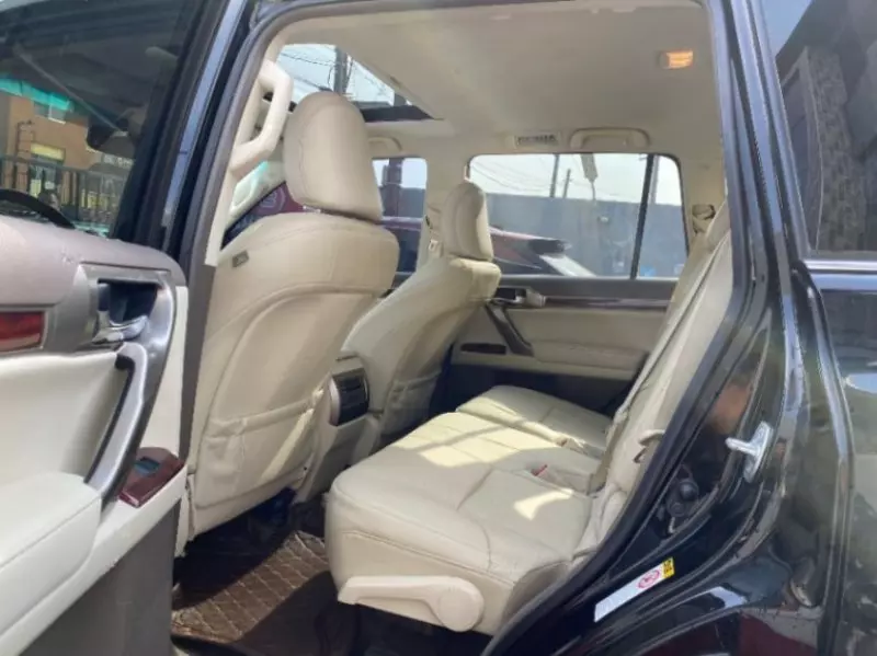 Lexus GX 460   - 2012