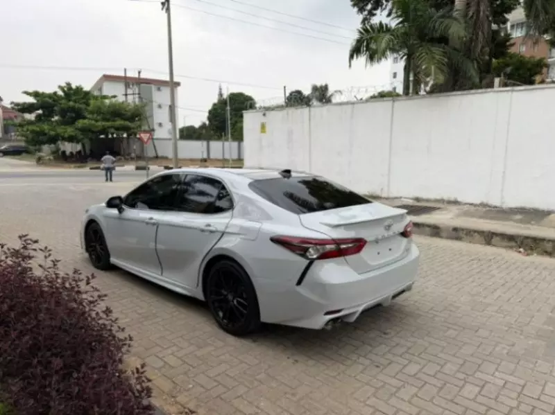 TOYOTA Camry   - 2023