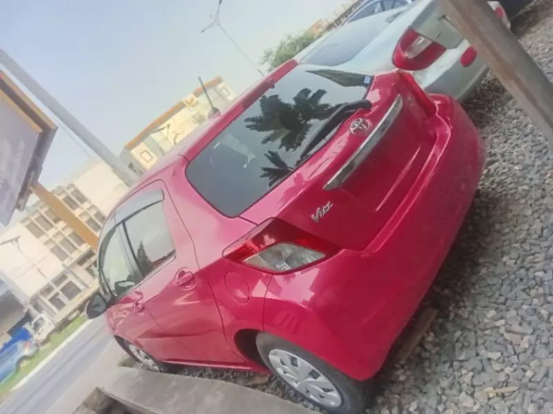 Toyota Vitz   - 2015