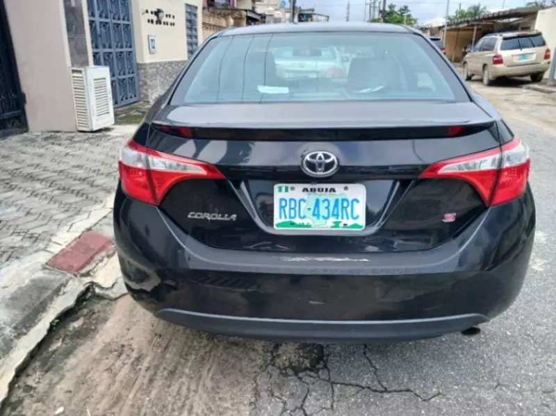 TOYOTA Corolla   - 2016