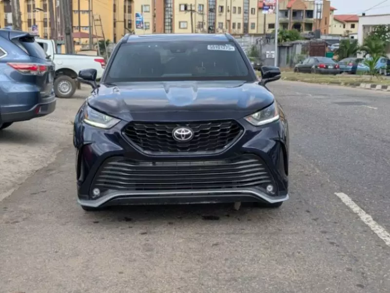 TOYOTA Highlander   - 2022