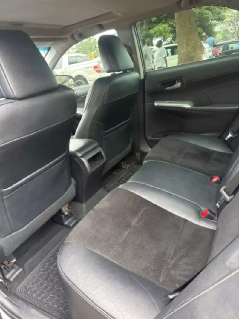 Toyota Camry   - 2007